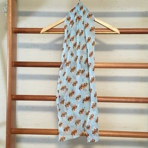 Cute fox pattern scarf